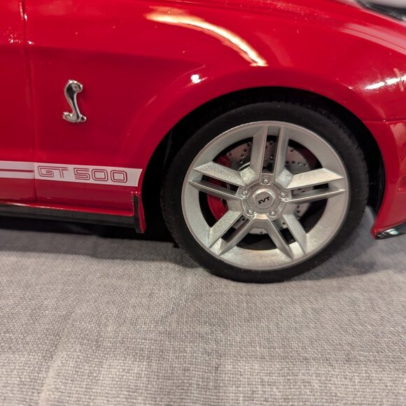 Ford Shelby GT 500 Remote Control Car with Charger - Picture 6 of 11